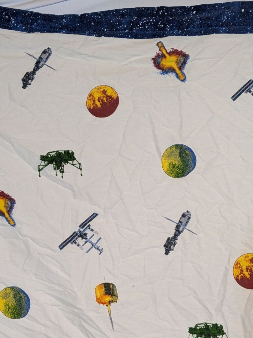 Outer Space-Themed Twin Sheet Set Planets Rockets